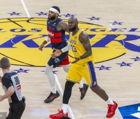 詹姆斯21+10+12里夫斯19+9 湖人大胜奇才