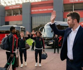 曼联清洗名单中的齐尔克泽坚决留队：愿意替补出战，誓守梦剧场征途